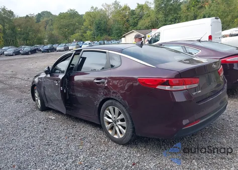 2016 Kia Optima Lx z USA, uszkodzony, nr VIN 5XXGT4L33GG001686